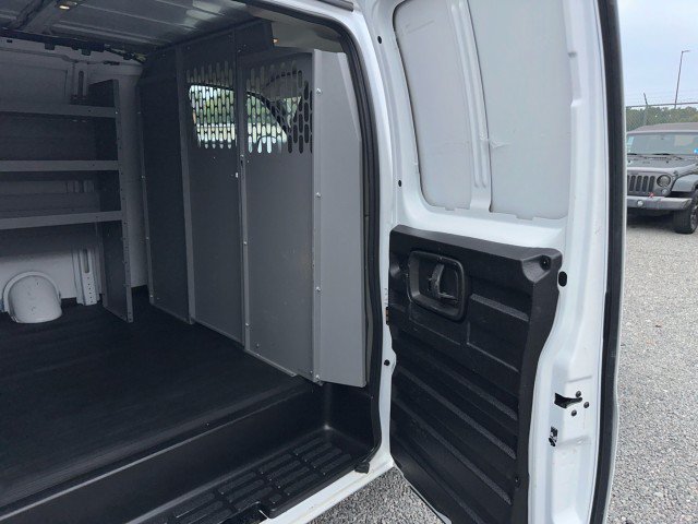 Used 2025 Chevrolet Express 2500 w/ Driver Convenience Package RWD image 27
