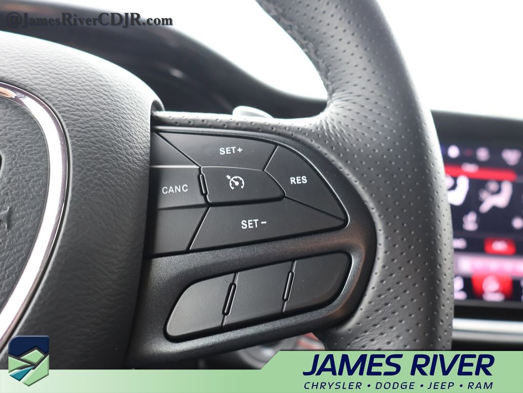 Used 2025 Dodge Durango GT AWD/4WD image 29