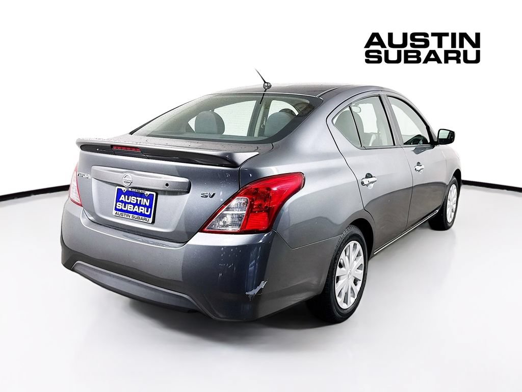 Used 2017 Nissan Versa SV FWD image 7