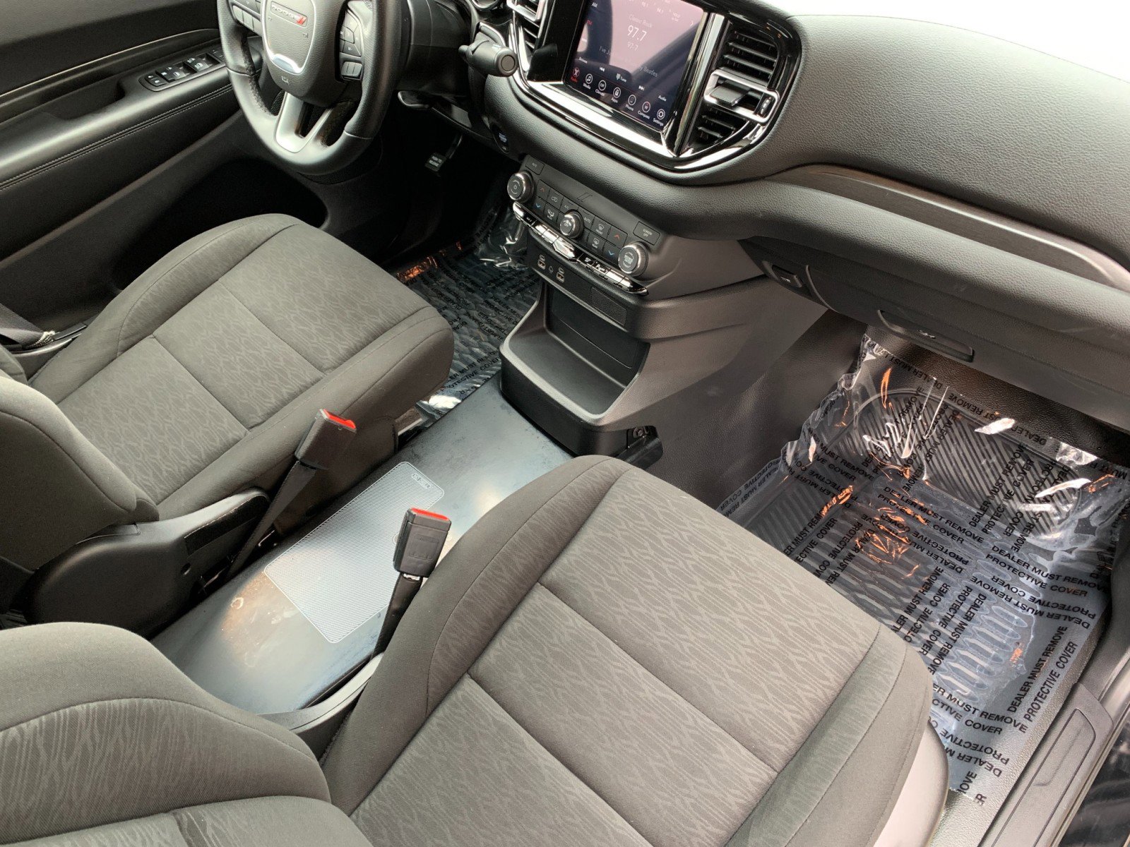 Used 2022 Dodge Durango AWD image 30