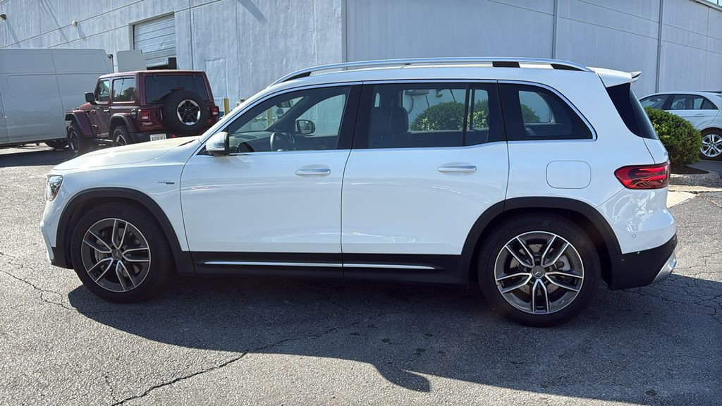 Certified 2025 Mercedes-Benz GLB 35 AMG 4MATIC image 7
