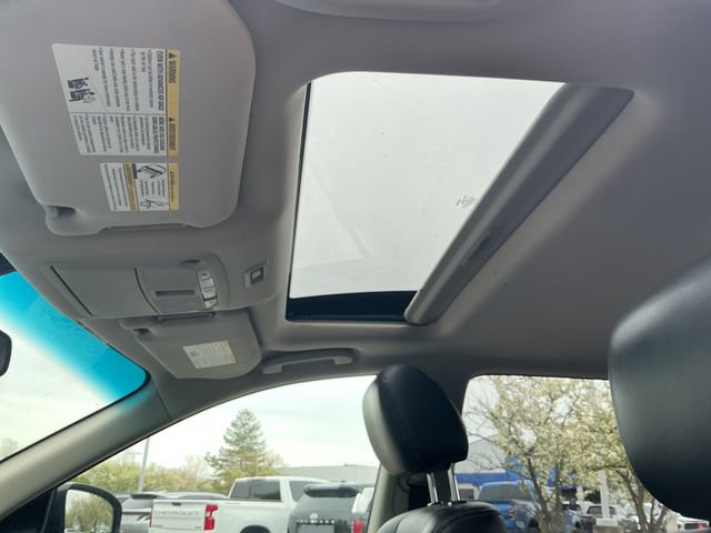 Used 2015 Nissan Pathfinder Platinum AWD/4WD image 22