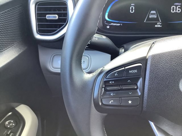 Certified 2026 Hyundai Venue SEL FWD image 51