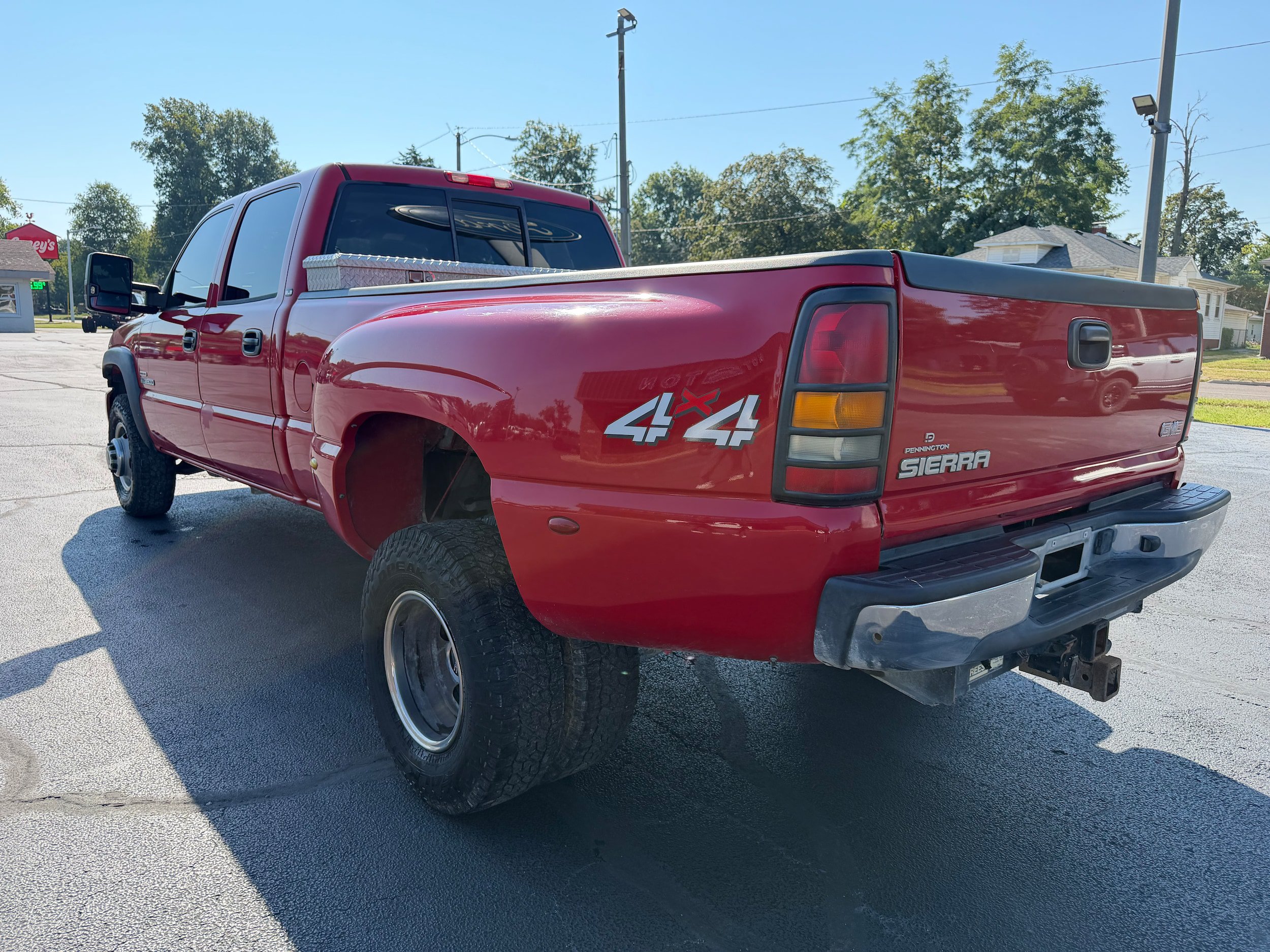 Used 2005 GMC Sierra 3500 SLE w/ Heavy-Duty Power Package AWD/4WD image 5