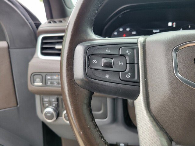 Used 2022 GMC Yukon Denali AWD/4WD image 15