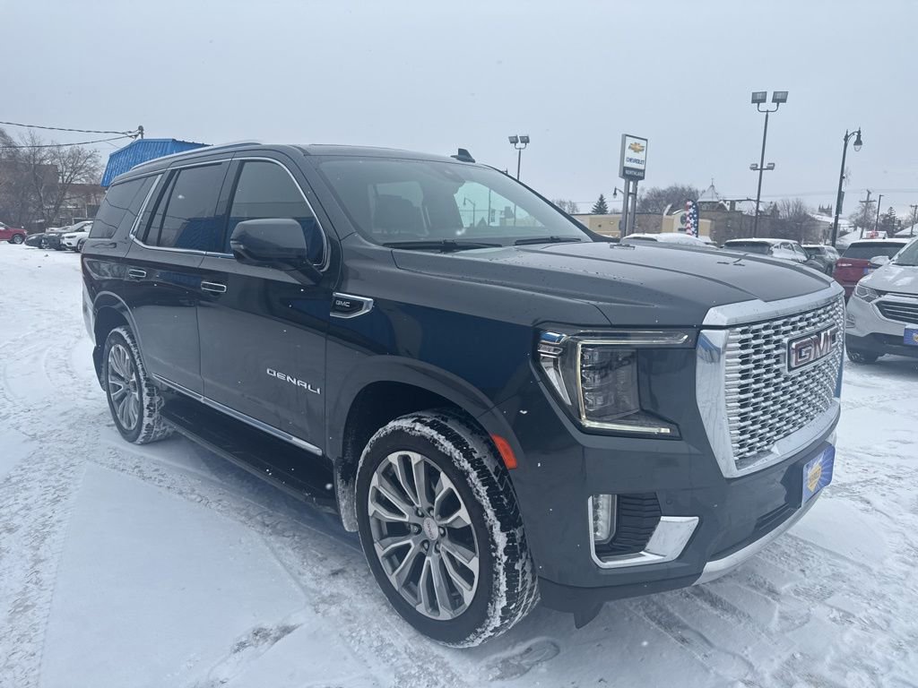 Used 2021 GMC Yukon Denali w/ Advanced Technology Package image 6
