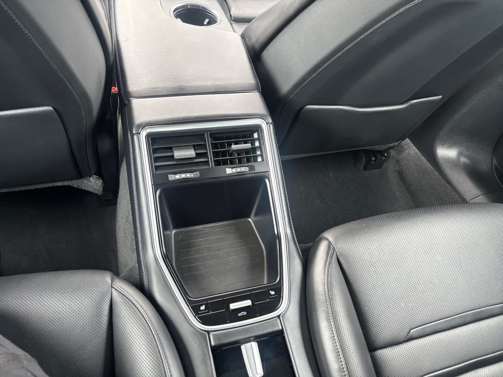Used 2018 Porsche Panamera 4S AWD/4WD image 16