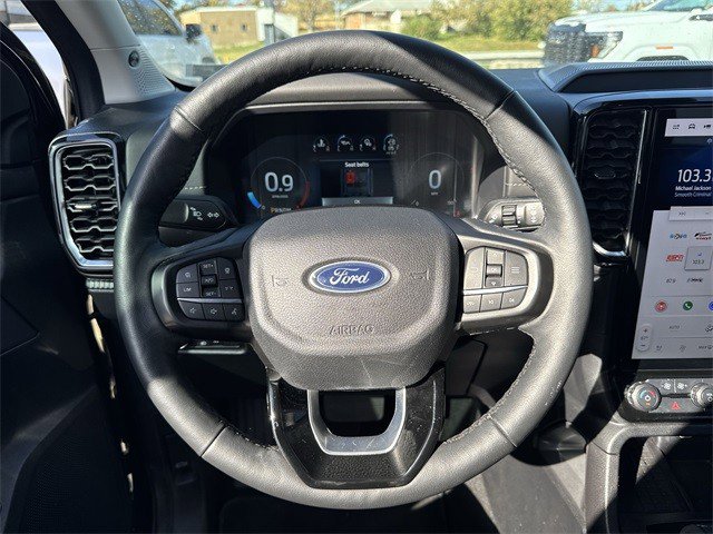 Used 2024 Ford Ranger Lariat w/ FX4 Off-Road Package image 14