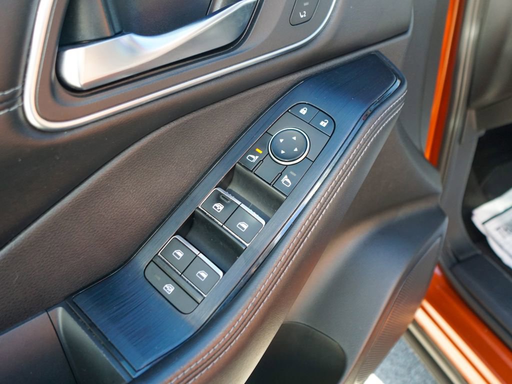 Used 2021 Nissan Rogue SL image 17