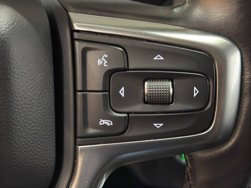 Used 2019 Chevrolet Silverado 1500 RST w/ All-Star Edition AWD/4WD image 26
