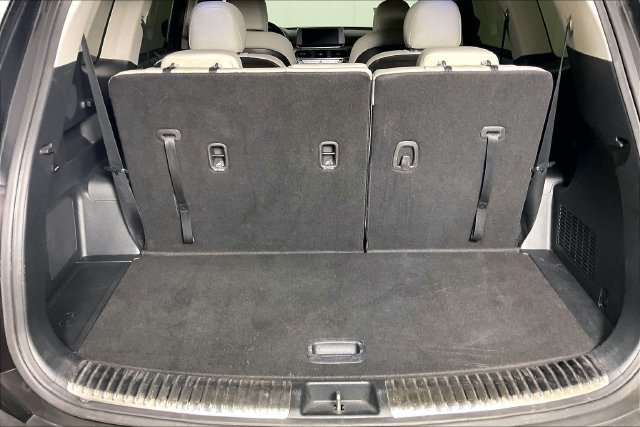 Certified 2022 Kia Telluride SX w/ Nightfall Edition Package AWD/4WD image 28