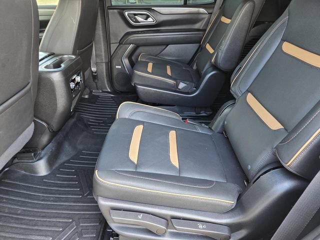 Used 2023 GMC Yukon AT4 w/ AT4 Premium Package AWD/4WD image 27