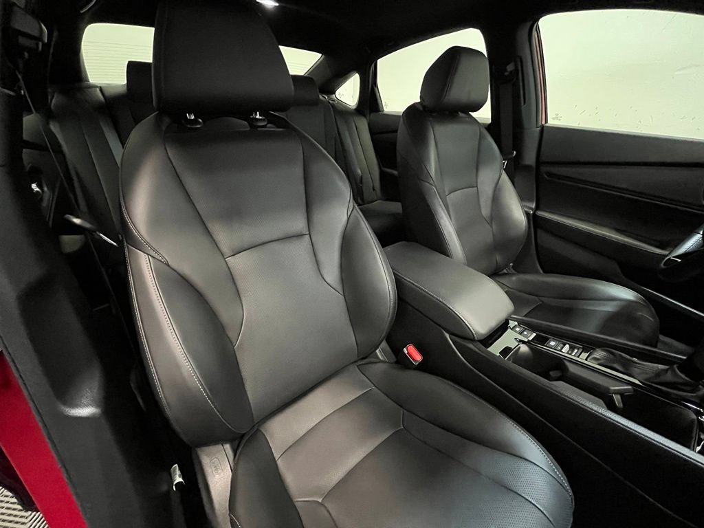 Used 2023 Honda Accord Sport image 12