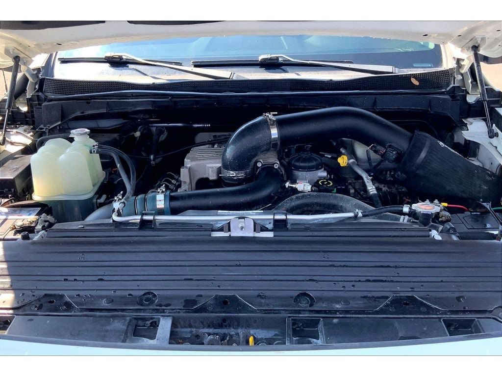Used 2018 Nissan Titan PRO-4X w/ Pro-4x Convenience Package AWD/4WD image 12