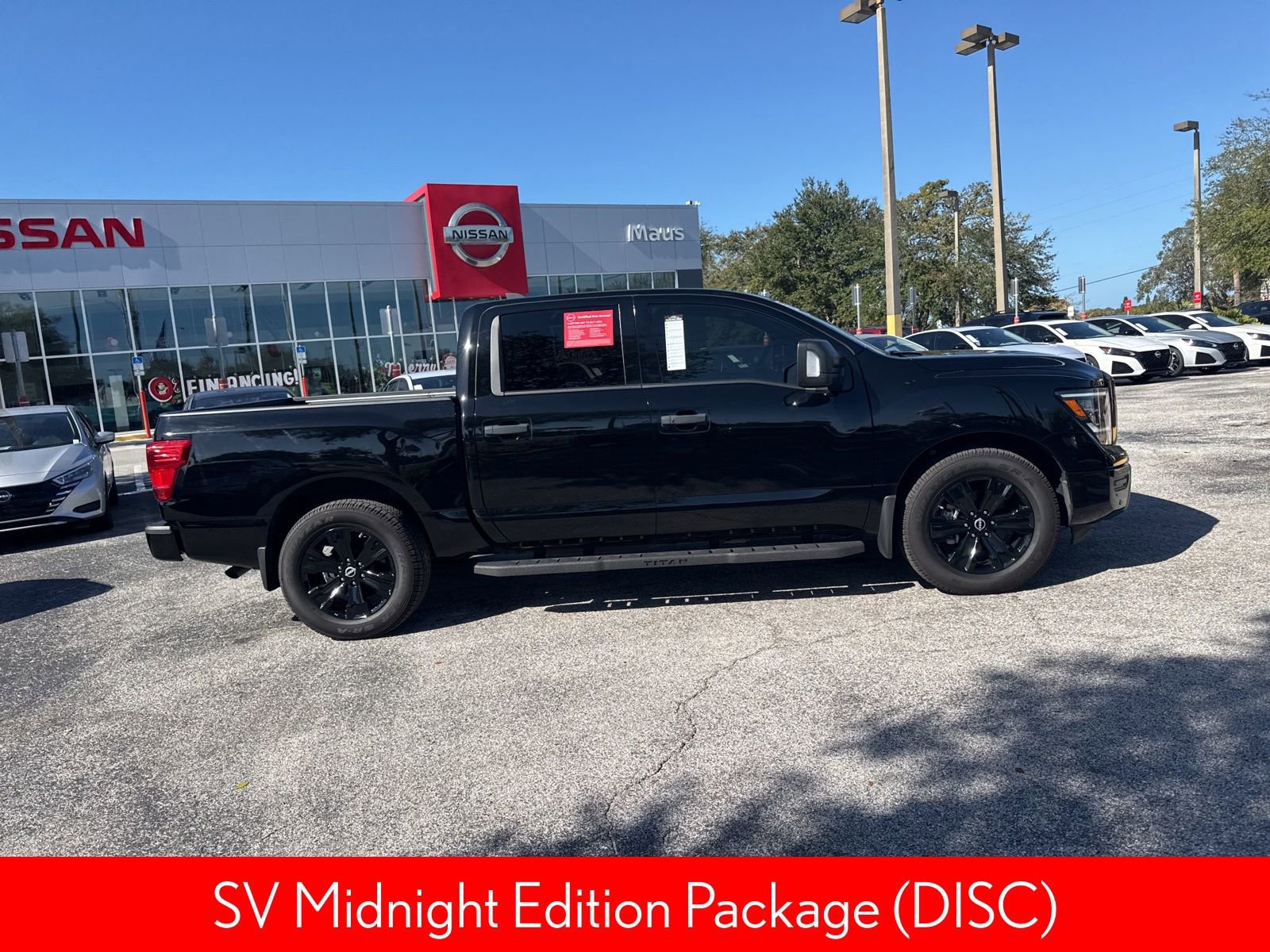 Certified 2024 Nissan Titan SV w/ SV Convenience Package image 4