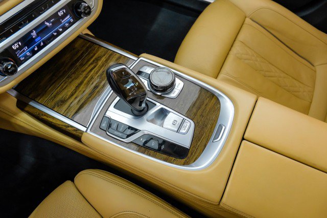 Used 2019 BMW 740i w/ Executive Package RWD image 24