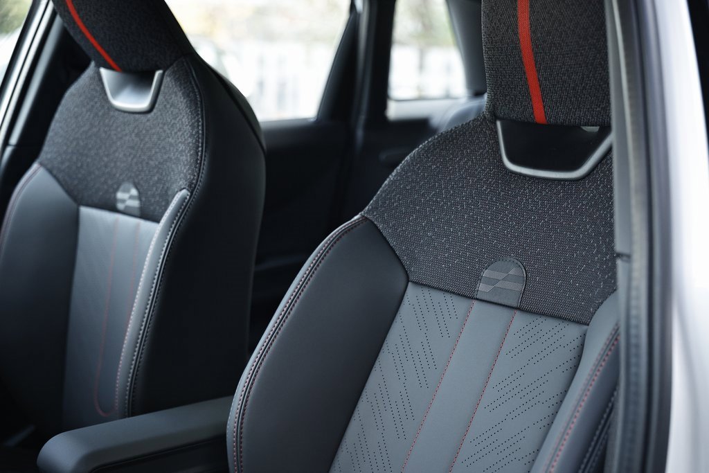 New 2026 MINI Cooper S image 21