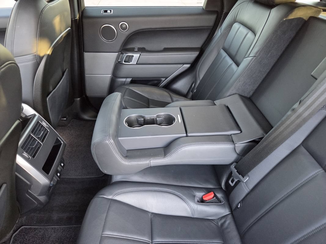 Used 2020 Land Rover Range Rover Sport SE AWD/4WD image 15