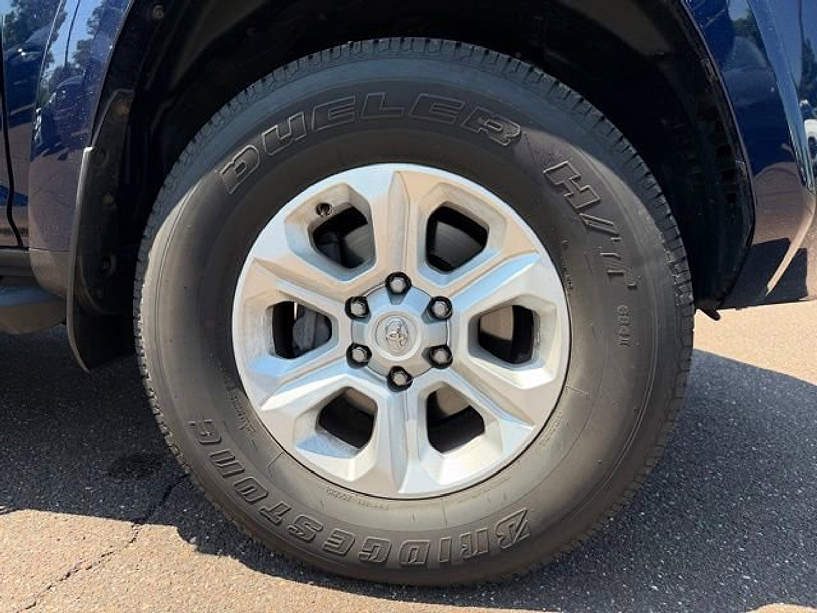 Used 2024 Toyota 4Runner SR5 Premium w/ Moonroof Package AWD/4WD image 24