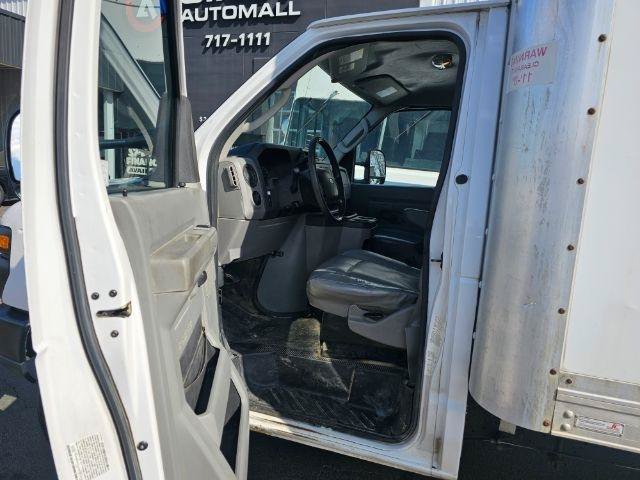 Used 2016 Ford E-350 and Econoline 350 Super Duty w/ Power Windows & Locks Group RWD image 22