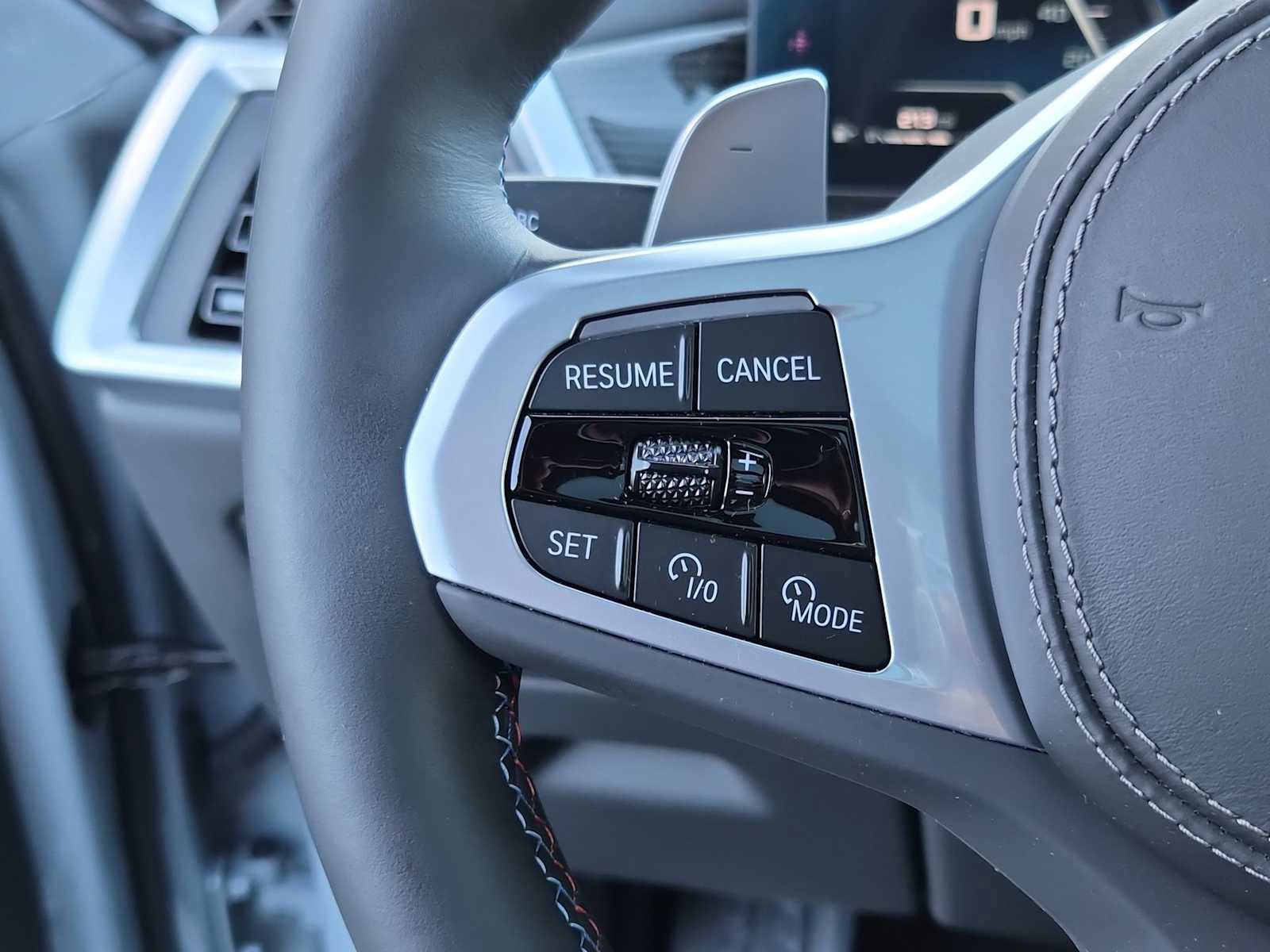 Used 2024 BMW X6 M60i image 21