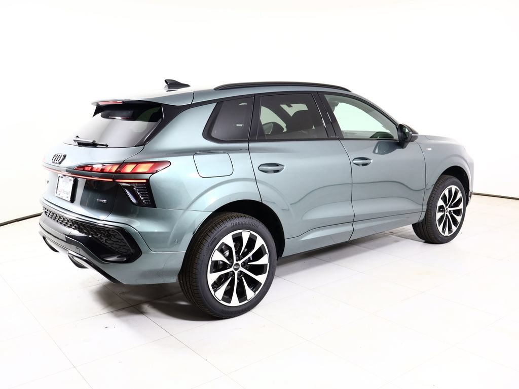 Used 2026 Audi Q3 quattro 2.0T AWD/4WD image 17