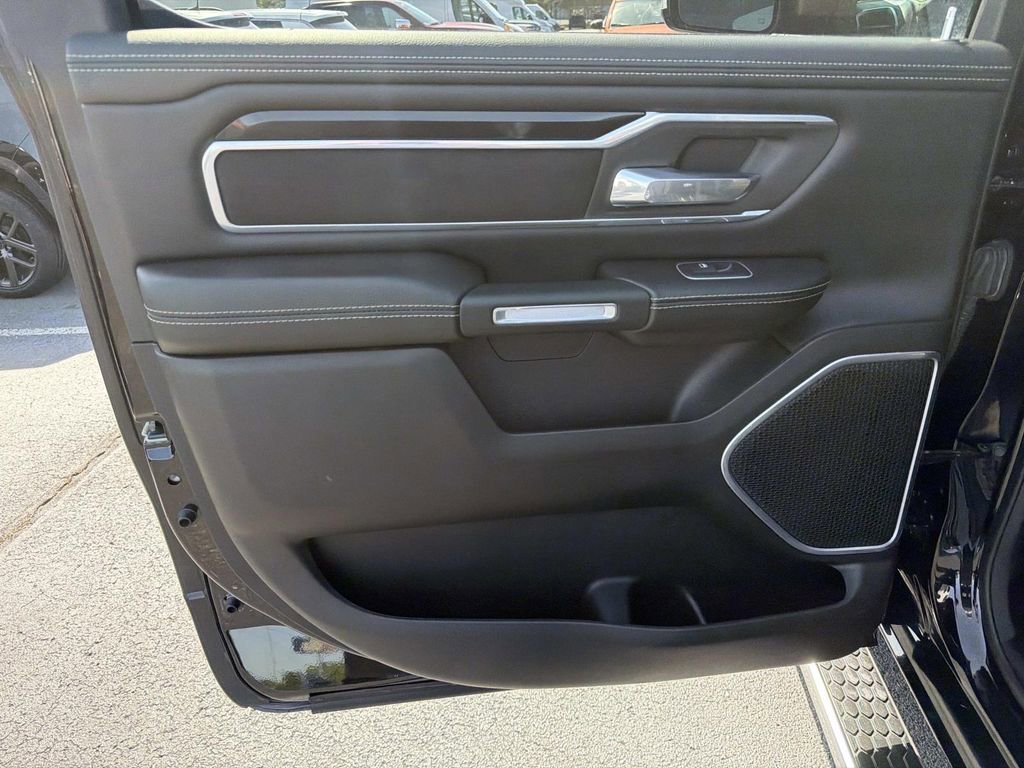 Used 2021 RAM 1500 Laramie w/ Sport Appearance Package AWD/4WD image 14