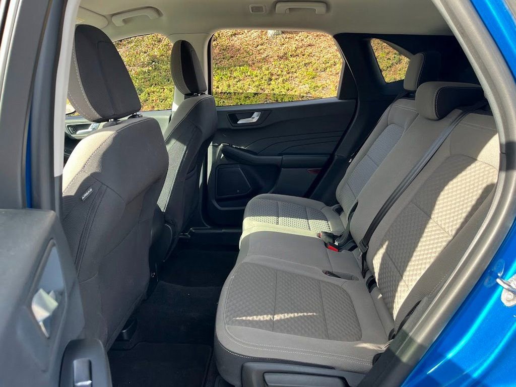 Used 2021 Ford Escape SE w/ SE Sport Appearance Package image 44