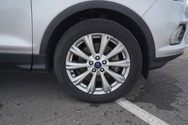 Used 2017 Ford Escape Titanium image 41