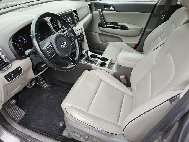 Used 2018 Kia Sportage EX image 17