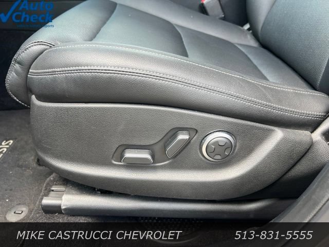 Used 2025 Genesis GV70 2.5T AWD/4WD image 9