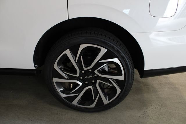 New 2026 Lincoln Navigator Reserve AWD/4WD image 28