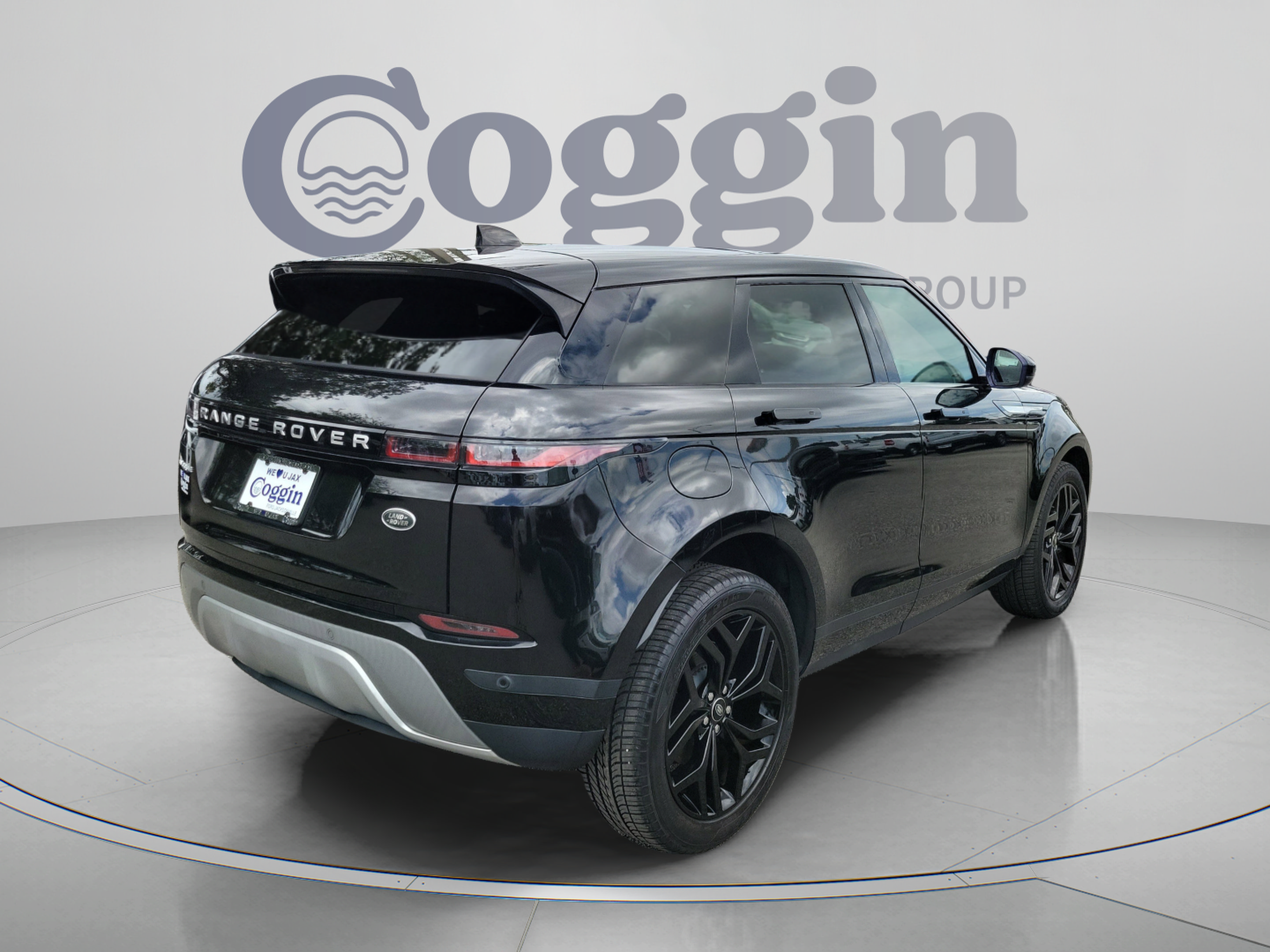 Used 2022 Land Rover Range Rover Evoque SE AWD/4WD image 3