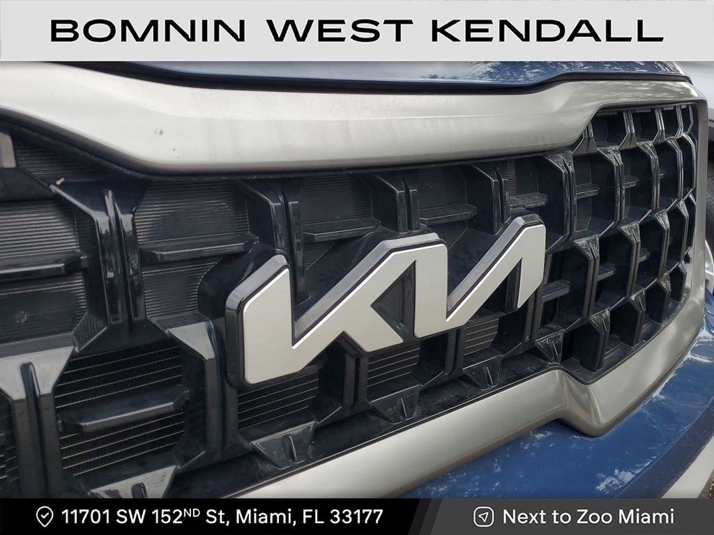 Used 2023 Kia Telluride EX X-Line image 12