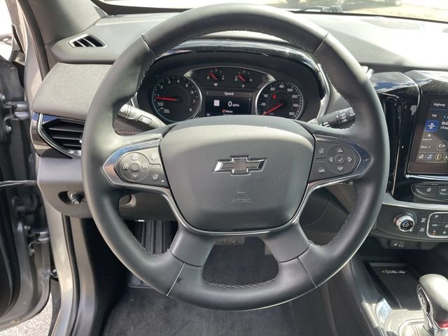Used 2023 Chevrolet Traverse RS AWD/4WD image 14