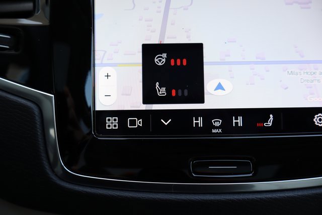 Used 2025 Volvo XC90 B6 Plus w/ Protection Package Premier image 9