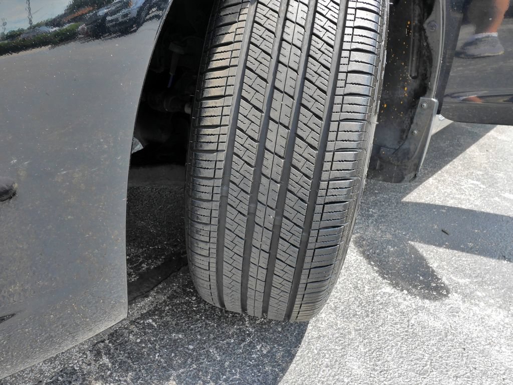 Used 2014 Honda Civic EX image 32