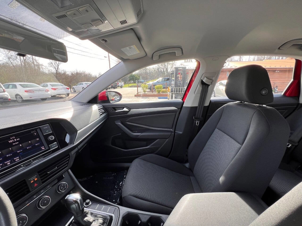 Used 2019 Volkswagen Jetta S w/ Driver Assistance Package image 22