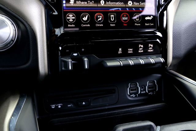 Used 2019 RAM 1500 Laramie AWD/4WD image 18