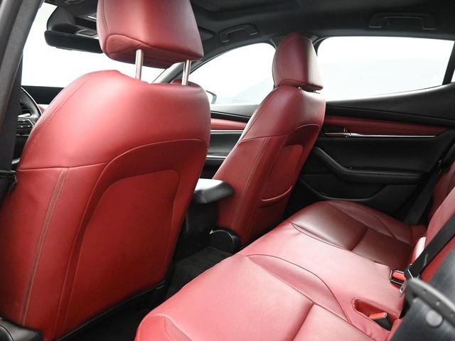 Used 2024 MAZDA MAZDA3 Hatchback w/ Appearance Package image 16