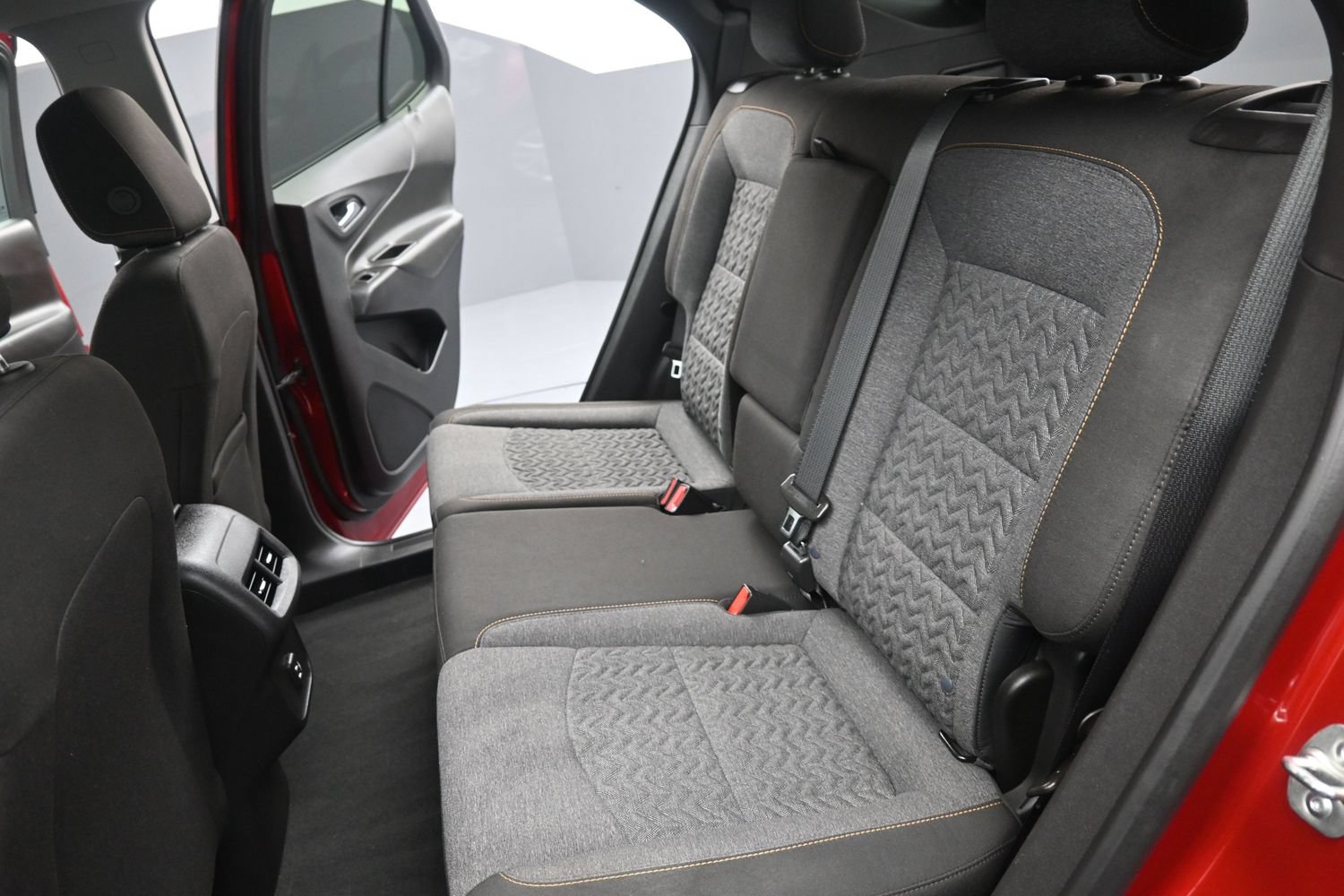 Used 2024 Chevrolet Equinox LT w/ LPO, Floor Liner Package AWD/4WD image 33