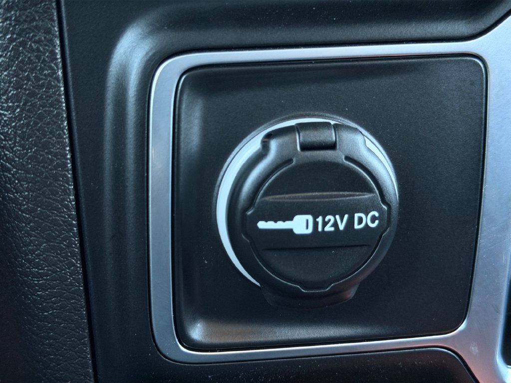 Used 2025 Jeep Gladiator Mojave AWD/4WD image 19