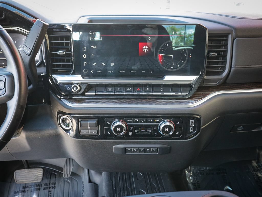 Used 2025 GMC Sierra 3500 SLE w/ SLE Convenience Package AWD/4WD image 18
