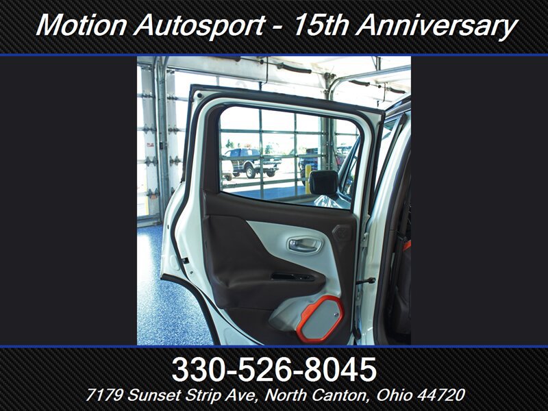Used 2016 Jeep Renegade Limited FWD image 30