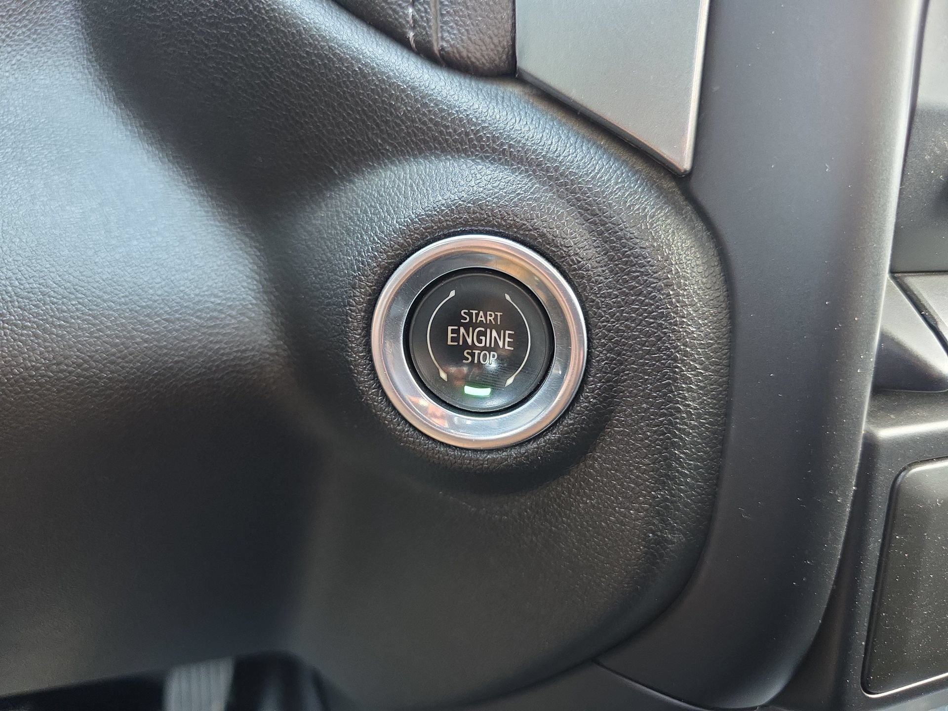 Used 2020 Chevrolet Silverado 1500 RST w/ All-Star Edition RWD image 24