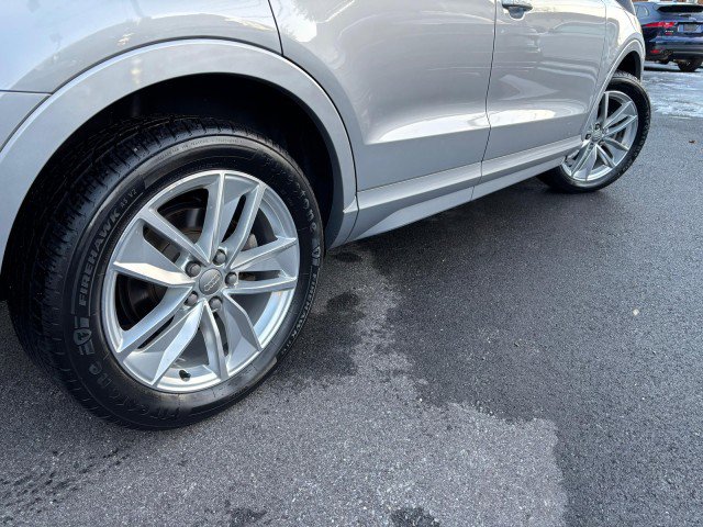 Used 2017 Audi Q3 2.0T Premium image 32