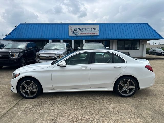 Used 2015 Mercedes-Benz C 400 4MATIC w/ Multimedia Package image 8