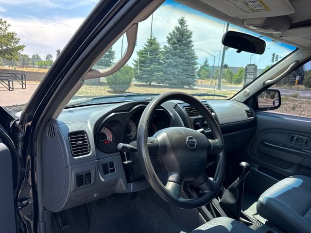 Used 2004 Nissan Xterra XE AWD/4WD image 12