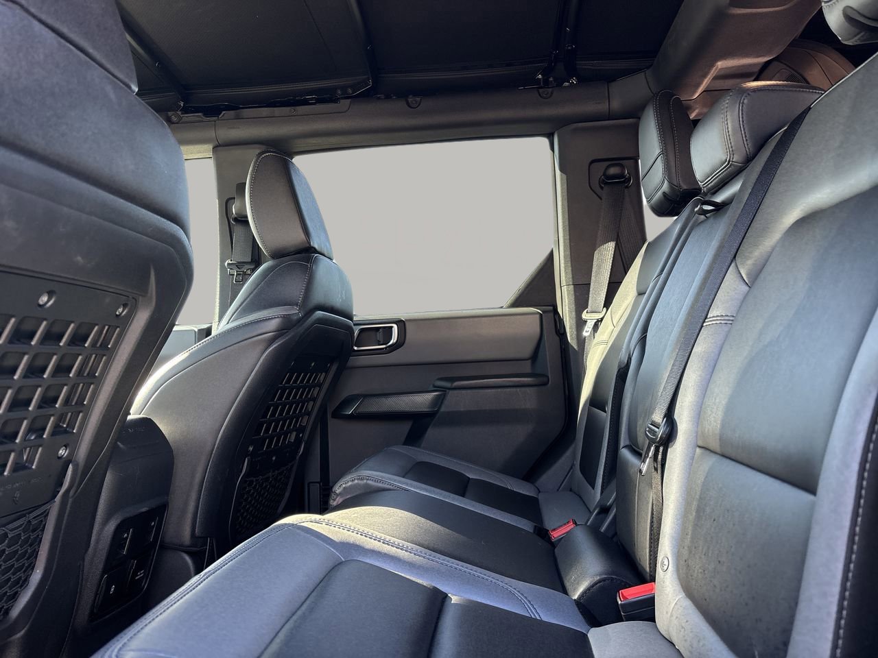 Used 2024 Ford Bronco Black Diamond image 15