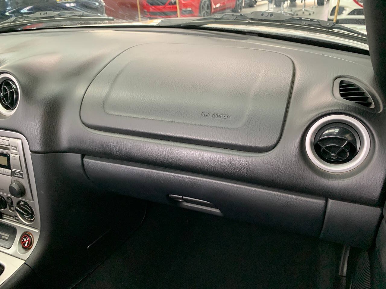 Used 2004 MAZDA MX-5 Miata LS RWD image 20